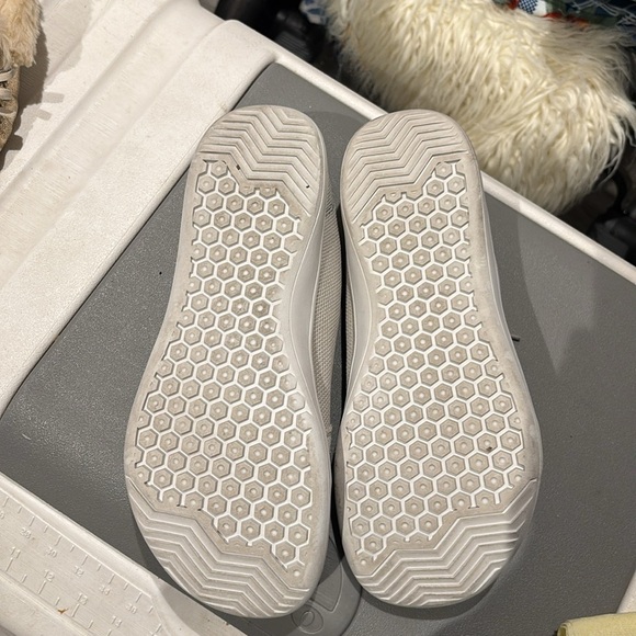 WHITIN - Picture 4 of 5